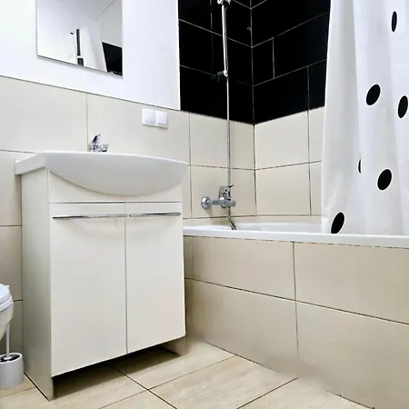 Ursynow Hostel *