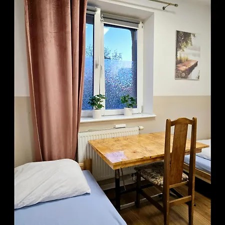 Ursynow אכסניה ורשה