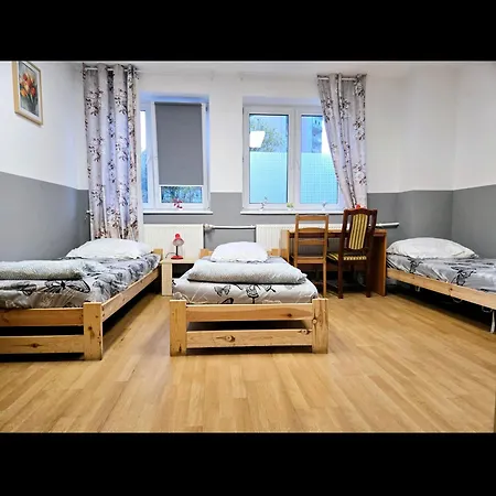 Ursynow אכסניה ורשה