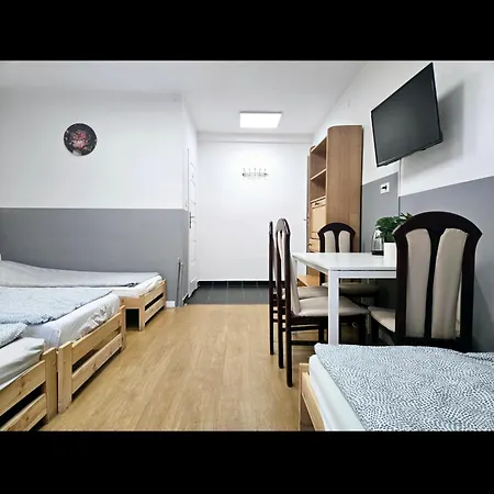 Ursynow אכסניה ורשה