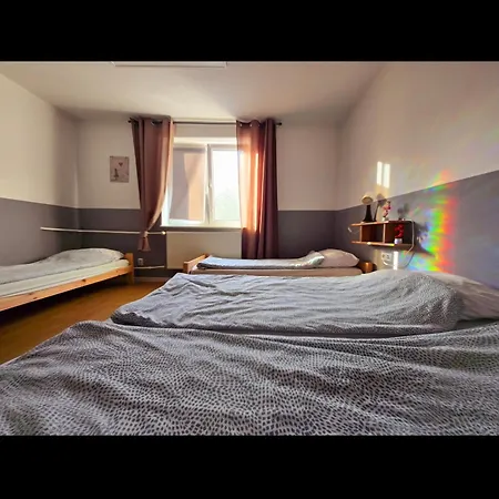 Ursynow אכסניה ורשה