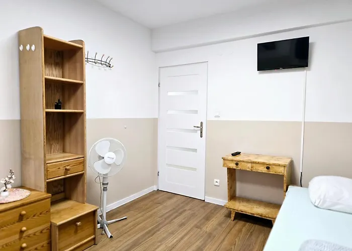 Ursynow بيت شباب *