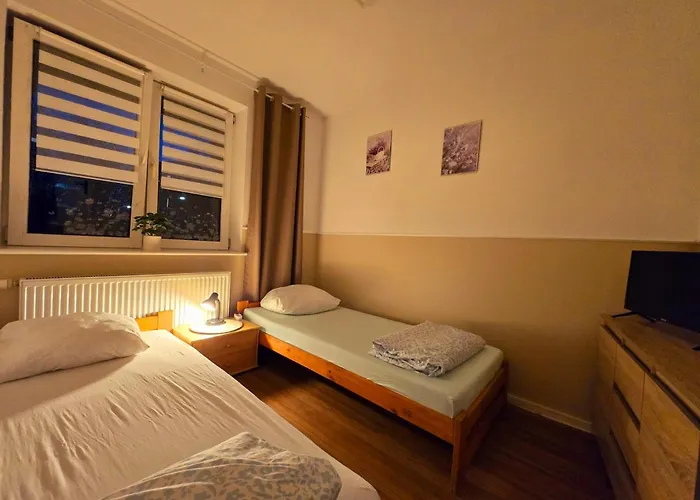 بيت شباب Ursynow وارسو