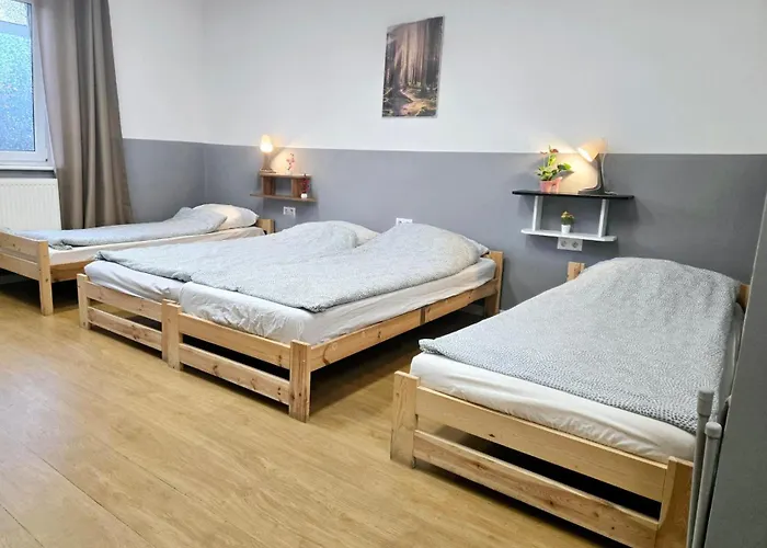 بيت شباب Ursynow وارسو