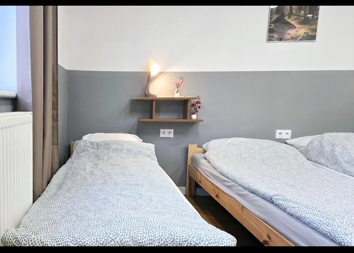 Ursynow بيت شباب *