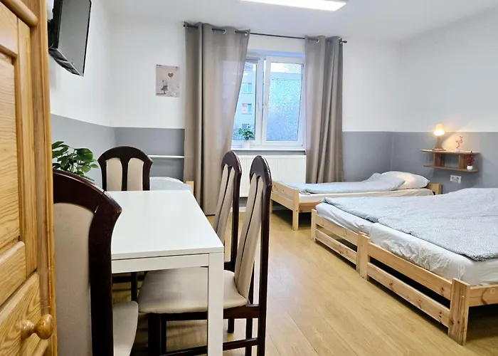 Ursynow بيت شباب